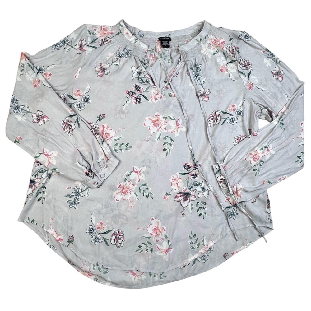 Torrid Floral Flowy Lightweight Blouse Boho Cottagecore Peasant Romantic sz 2